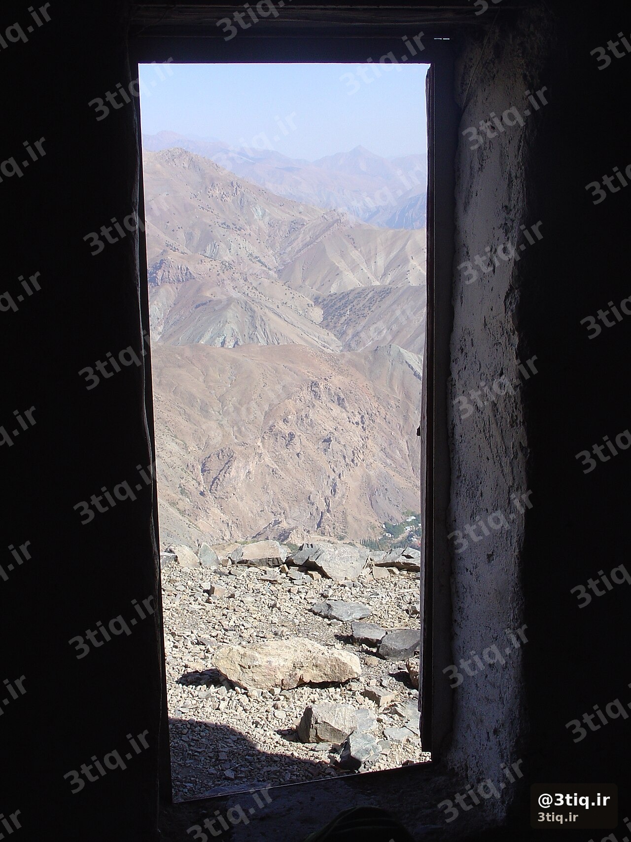 کمپ و بیواک هزار — عکس با واترمارک 3tiq.ir